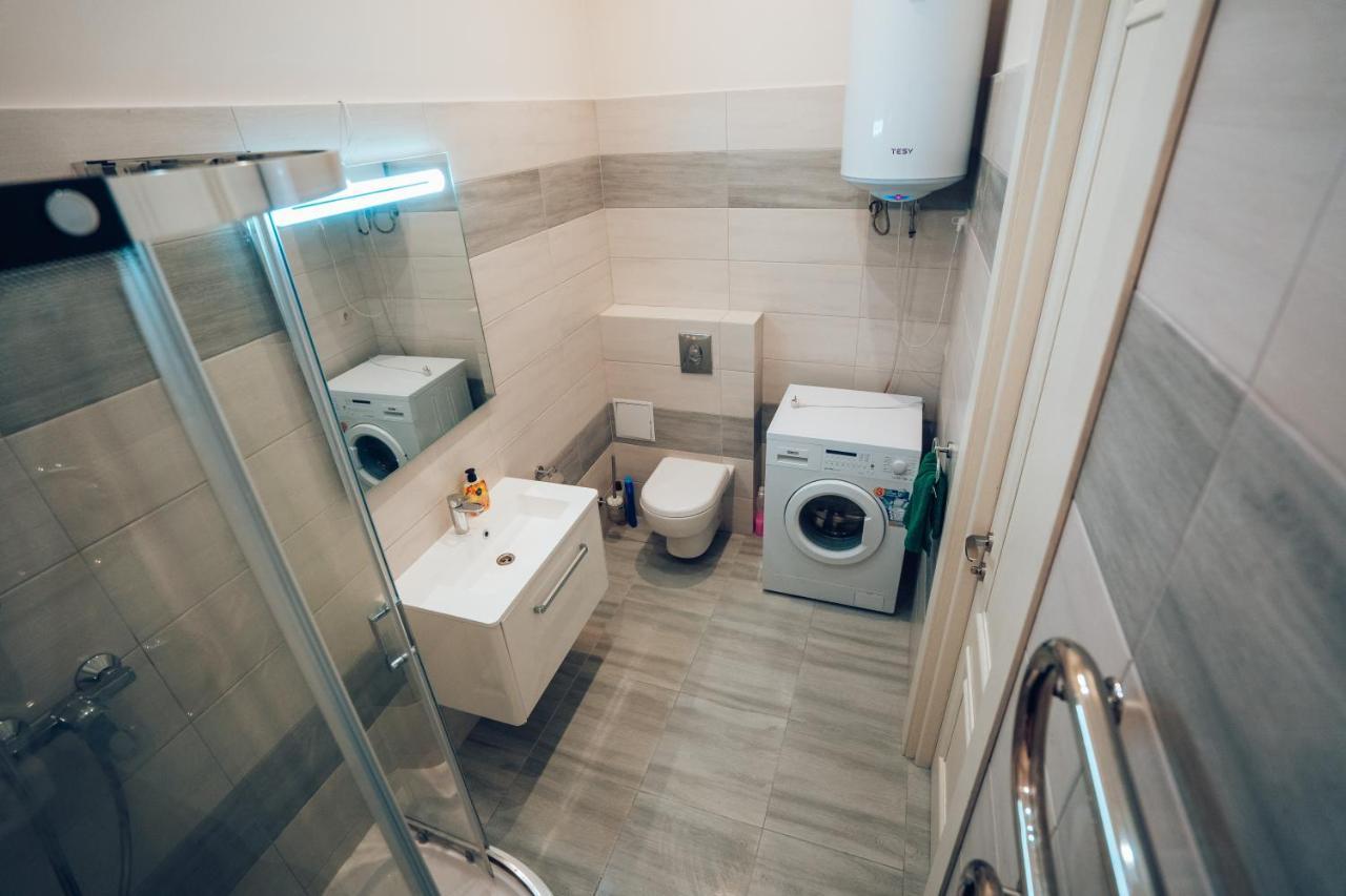 Wonderful Flat On City Center Uschhorod Exterior foto